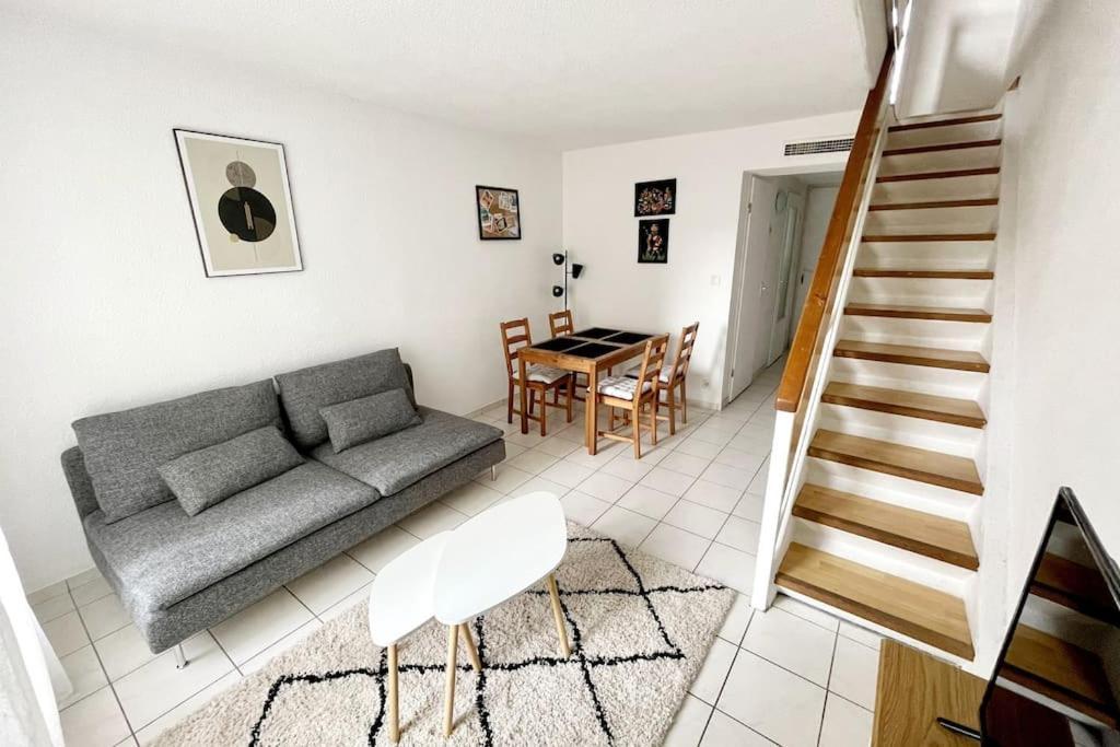 Duplex Moderne Proche De Toutes Commodites Bordeaux Exterior foto