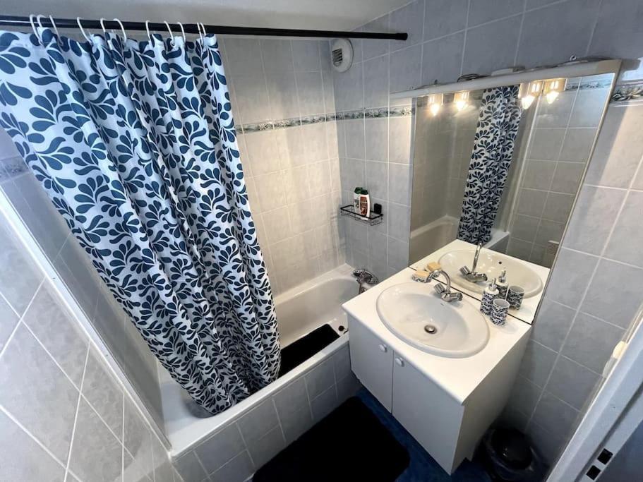Duplex Moderne Proche De Toutes Commodites Bordeaux Exterior foto